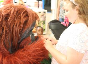 Borneo Again - Capitalist Orangutan Wants you to Join his Monkey Business - Walkabout Entertainer