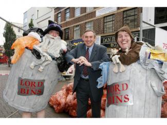 Bread's Lord of the Bins - Comedy Recycling Walkabout Entertainers