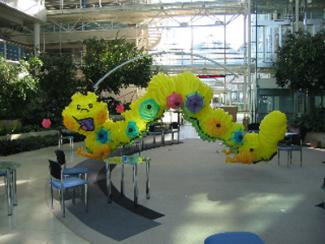 Balloonatic - Walkabout Balloon Modeller Entertainers