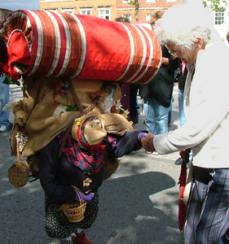 Flying Buttresses - Elderly Puppetry Couple of Miniature Proportions - Walkabout Entertainers