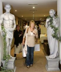 Still Living Statues - Human Statues - Installation