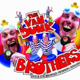 Bread's Van Dunk Brothers - Comedy Swimming Entertainers - Street Show Walkabout