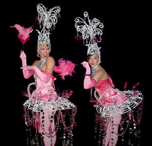 Bolli's Chandelier Starlets - Roaming Entertainers