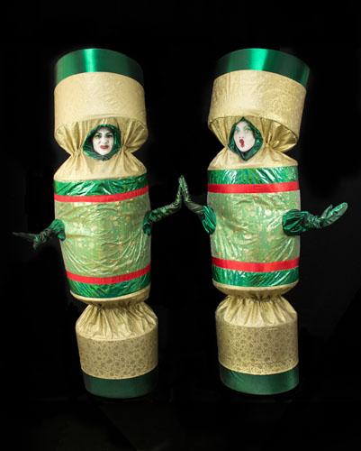 Absolutely Crackers Christmas theme walkabout roaming entertainers